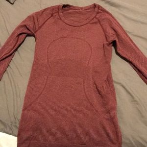 Lululemon shirt